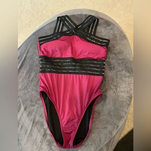 One piece swimsuit in good condition